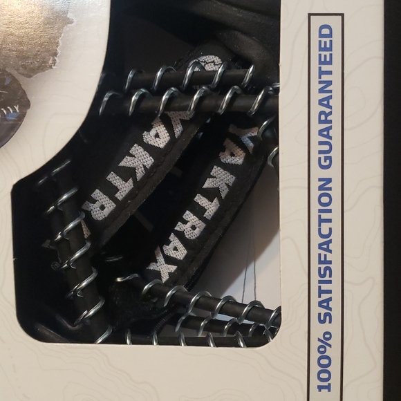 NWOT Yaktrax Pro - Picture 2 of 12